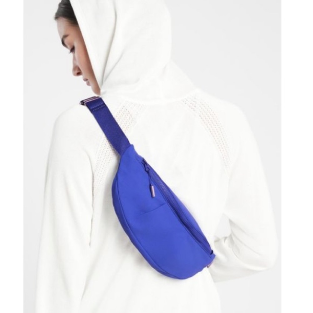 Athleta Kinetic Waist Bag